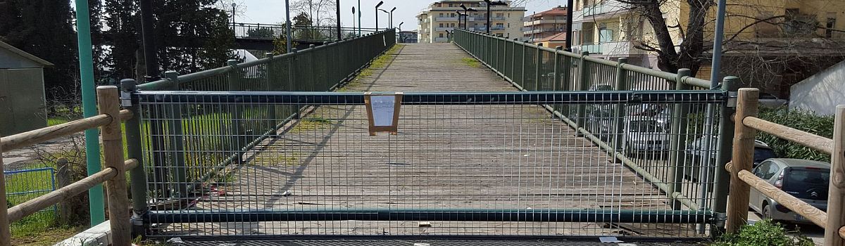Torna il ponte ciclopedonale